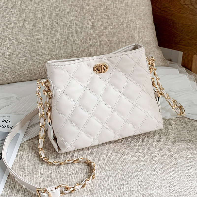 Tas Wanita Tas Wanita Korea Tas Kecil Baru Gaya Chanel Tas Rantai Quilted Tas Selempang Fashionable