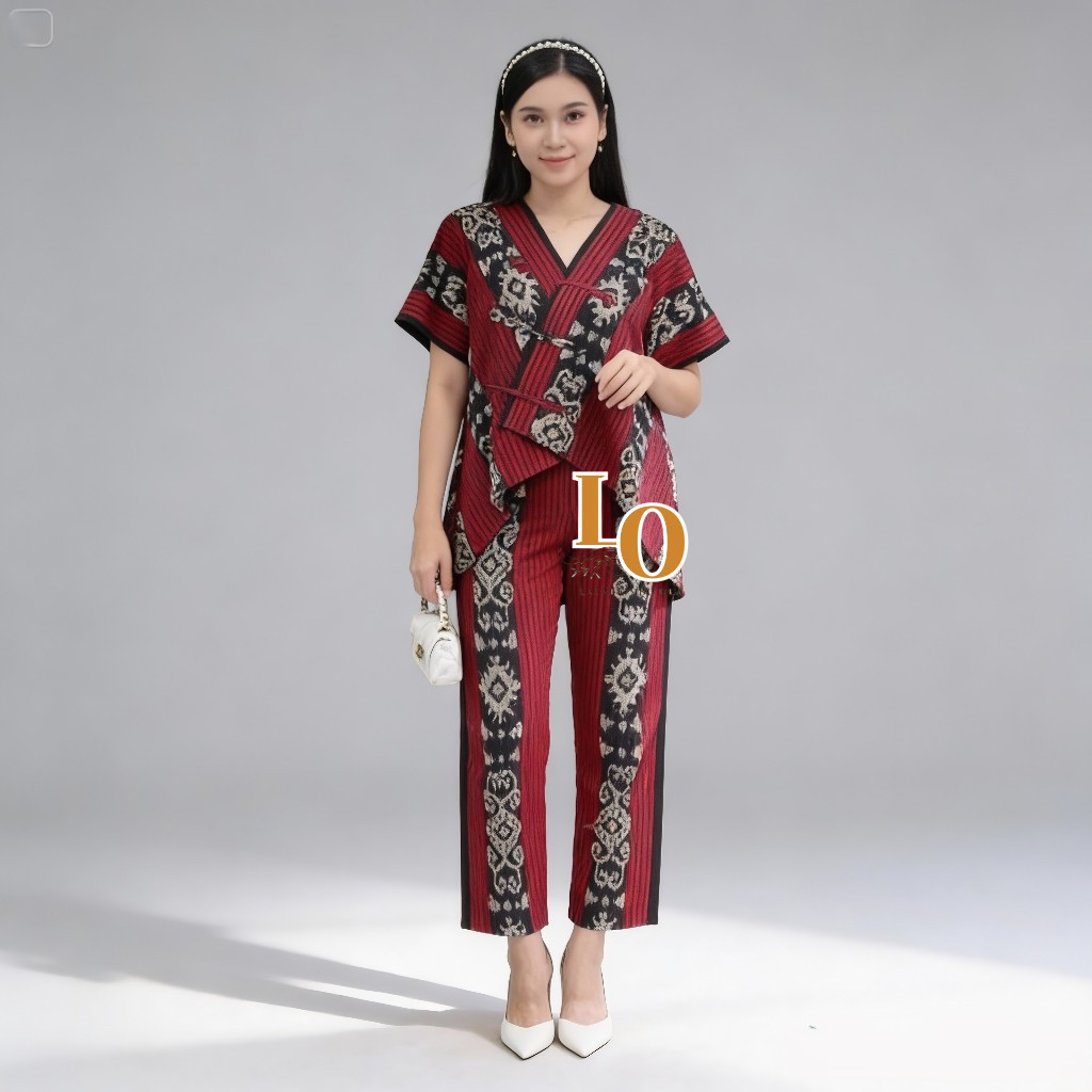 Setelan Wanita Croptop Dan Celana Panjang Motif Batik Tenun Elegan