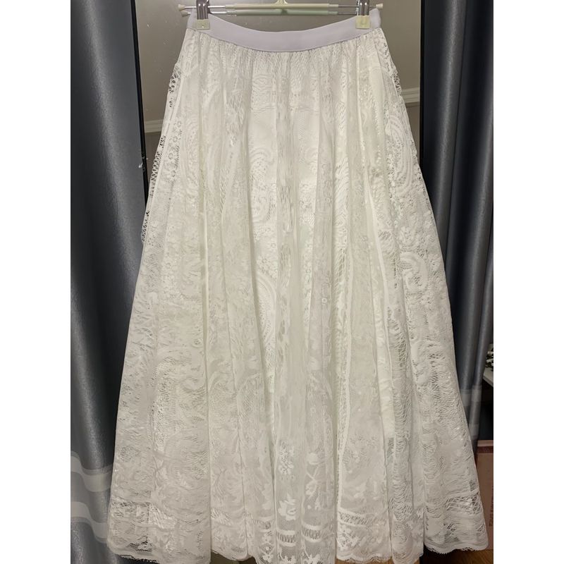 Cheongsam dengan rok dalam dasar Hanfu gaya baru dengan rok renda modern di dalam rok lebar warna