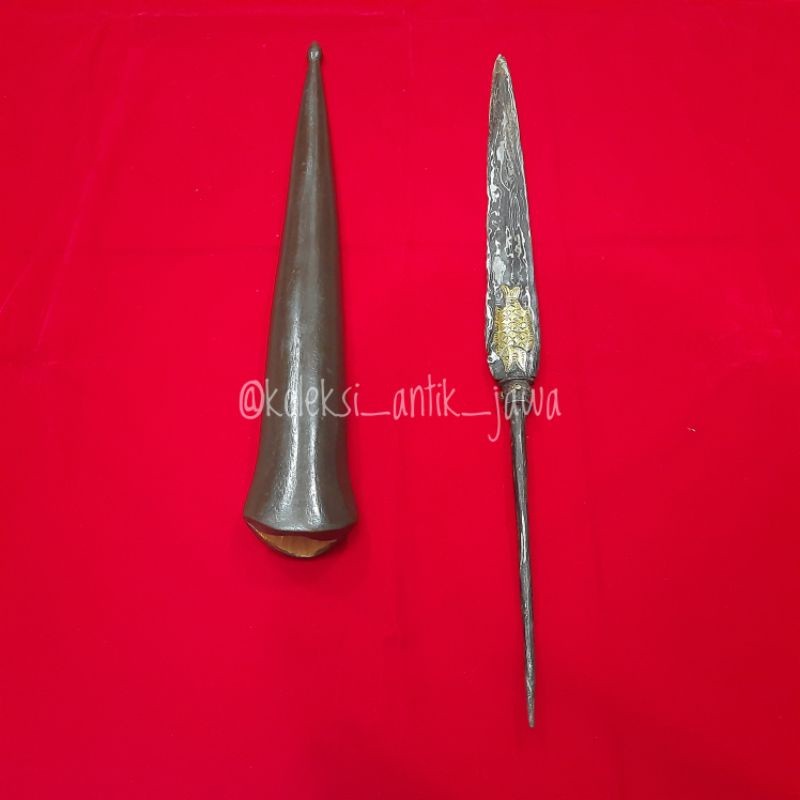 Pusaka Tombak Pamor Kinatah Kuningan Kecil