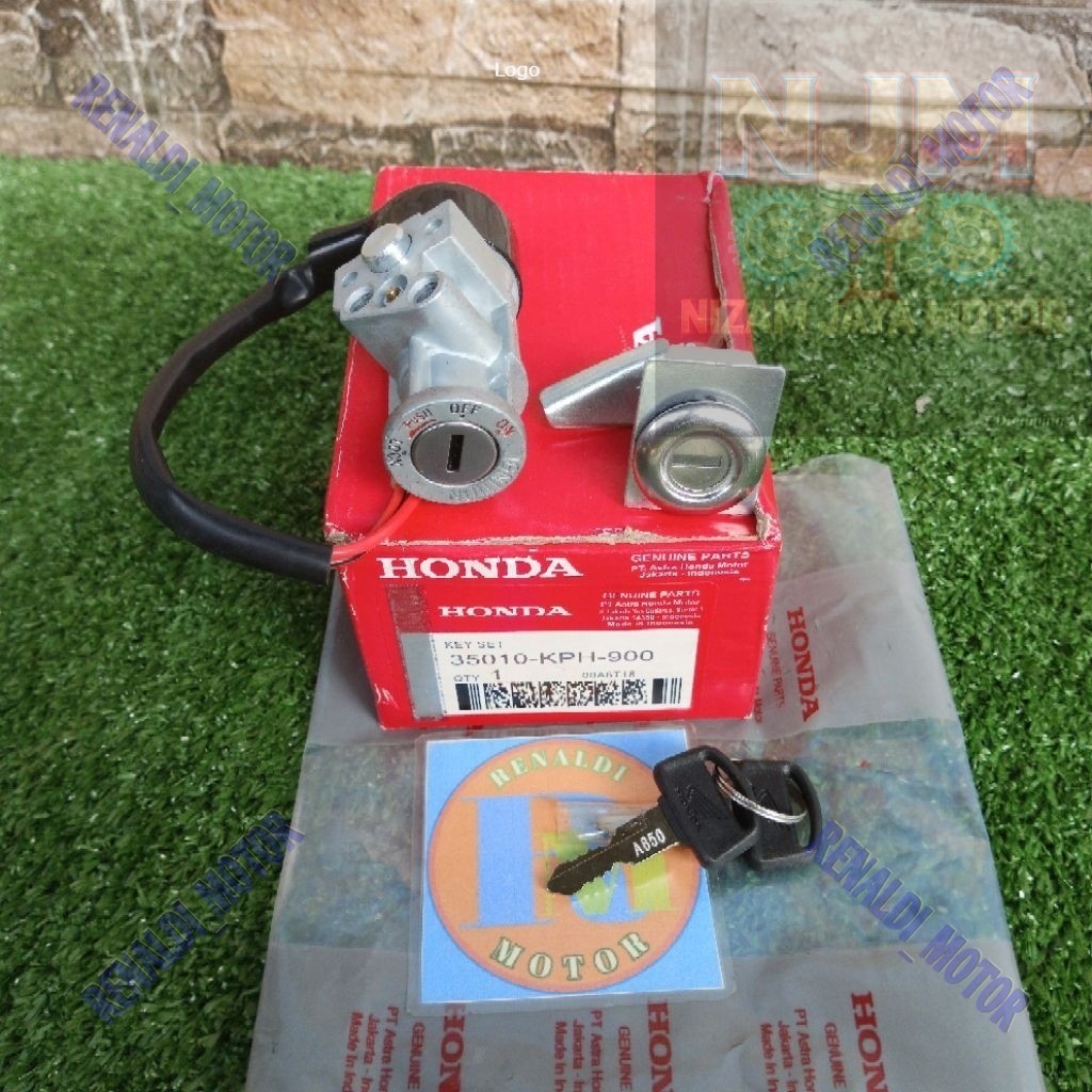 KUNCI KONTAK KARISMA KIRANA KUNCI KONTAK KHARISMA KIRANA KPH