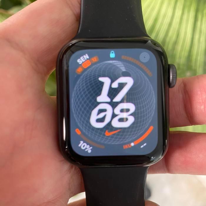 Apple watch iwatch series 5 40mm mulus