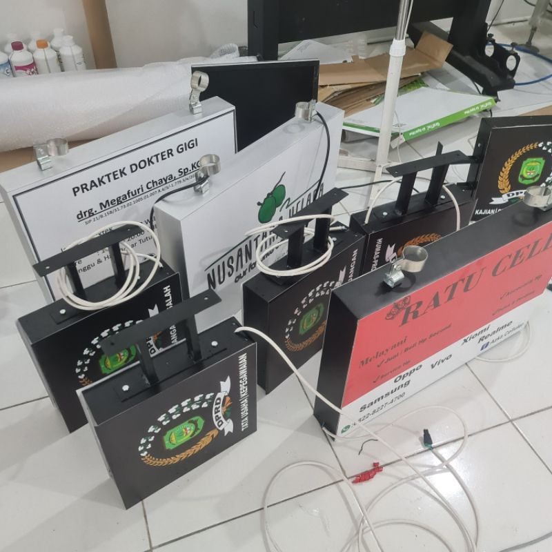 Neon Box Kotak 2sisi