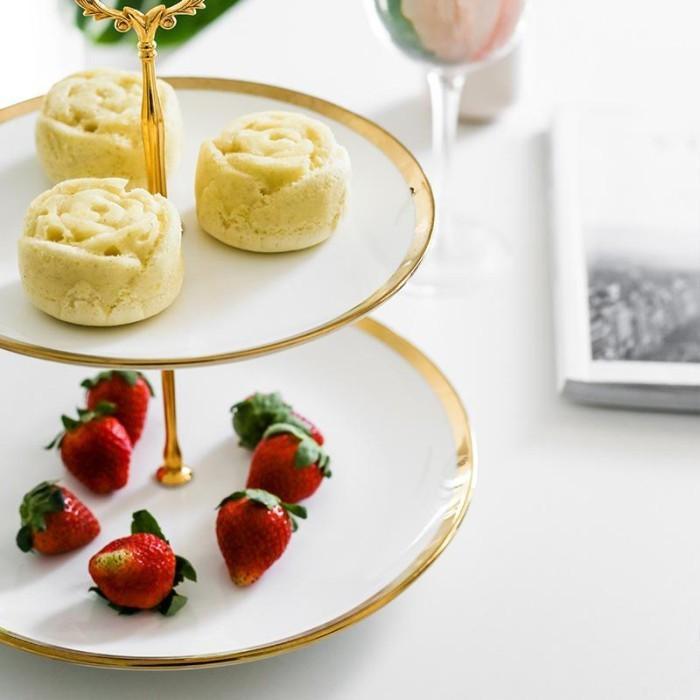 Royal Three Layer Cake or Fruit Plate Tempat Kue 3 Tingkat / Tempat Piring saji bertingkat tempat ku