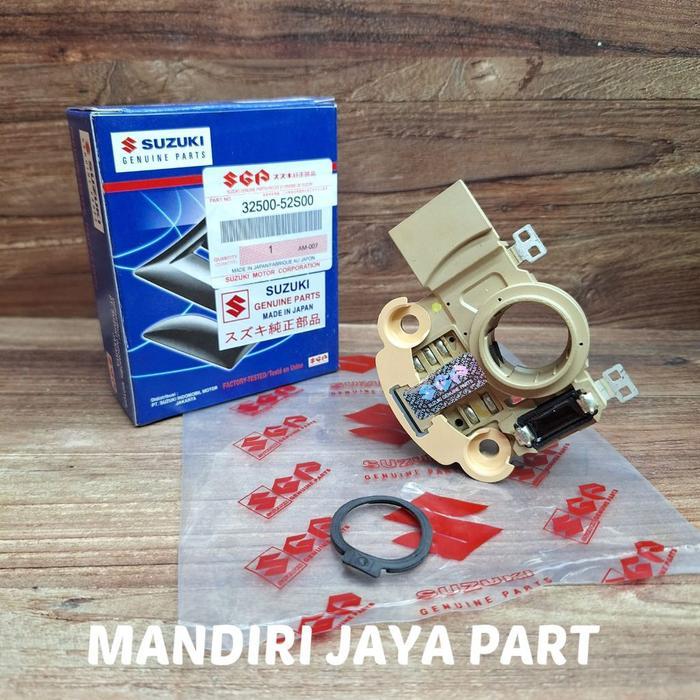 IC REGULATOR DINAMO CAS ALTERNATOR AMPERE 12VOLT SUZUKI NEW CARRY TAYO NEW PIN KAKI 1 2019-UP ORIGIN