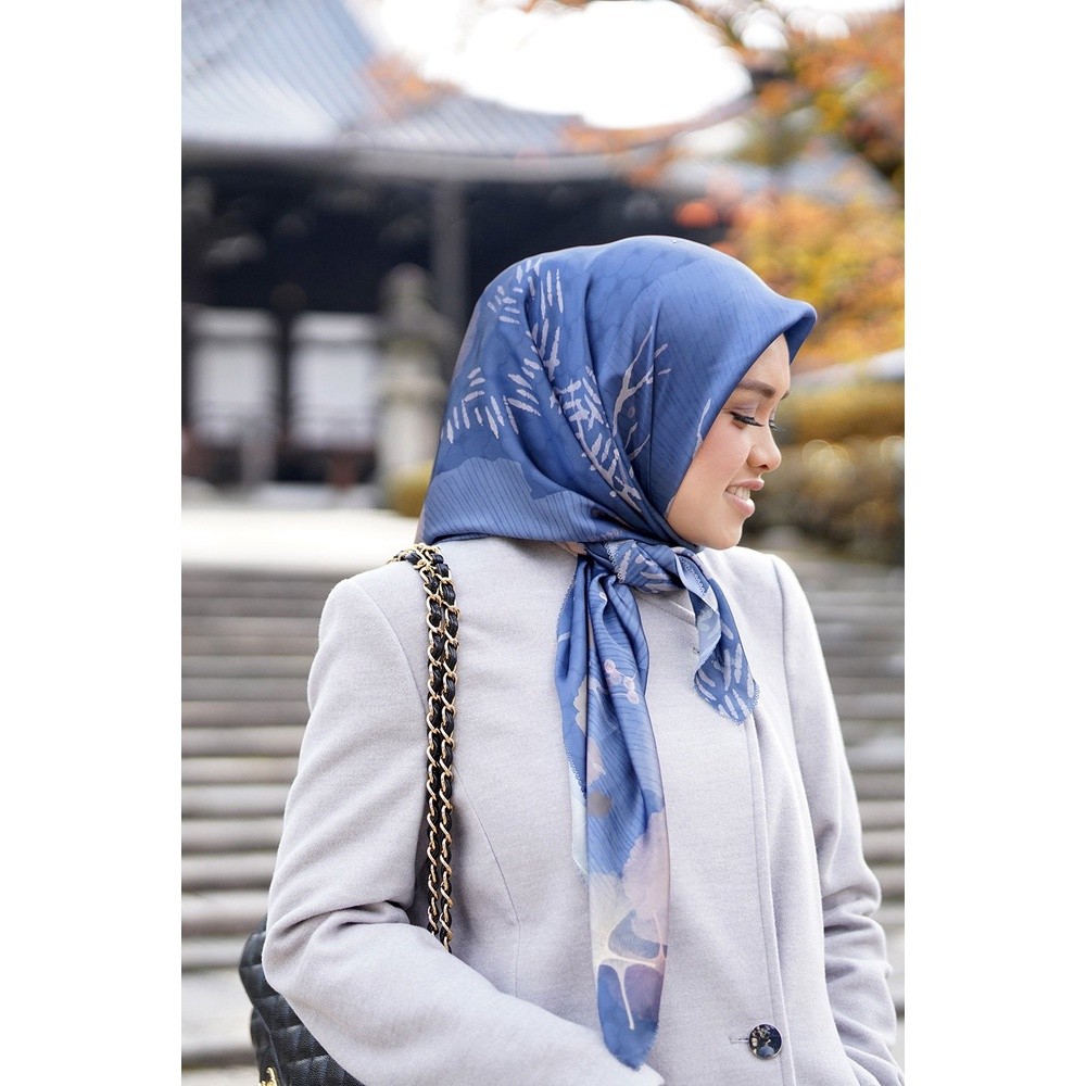 Buttonscarves Ginkgo Square in Sea Salt Satin