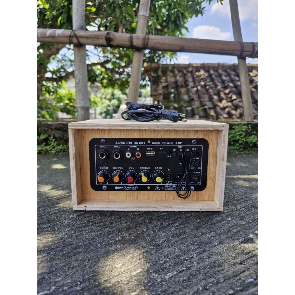 Power Amplifier D10 plus box