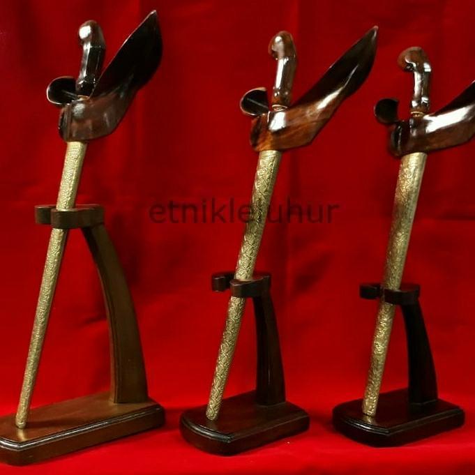 Sken Standing Jagrak Patrem - sken patrem