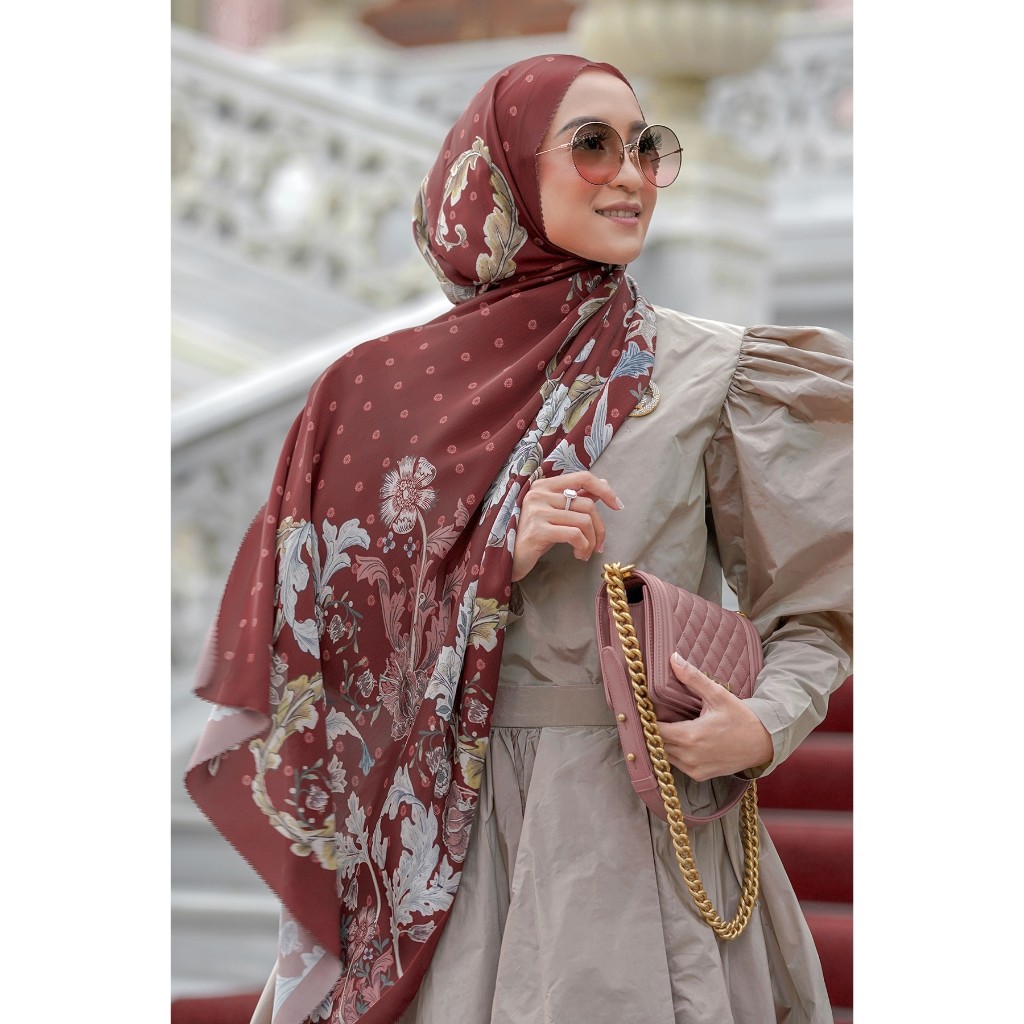 Buttonscarves The Royale Satin Shawl - Maroon