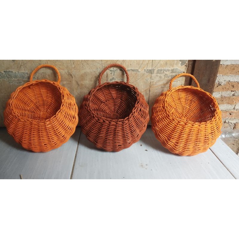 POT ROTAN DINDING / Vas Gantung Dinding