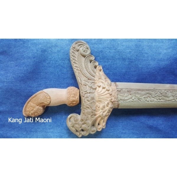 warangka keris ukiran kayu sawo r KJM45