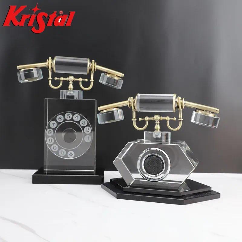 Patung Telepon Kristal Transparan Vintage Dekorasi Meja Ruang Tamu Kamar Kantor Hiasan Rumah Elegan