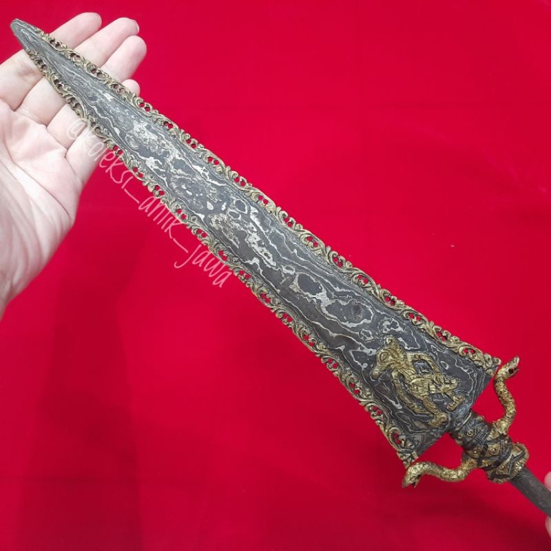 Pusaka Tombak Pamor Kinatah Kuningan (Petruk)