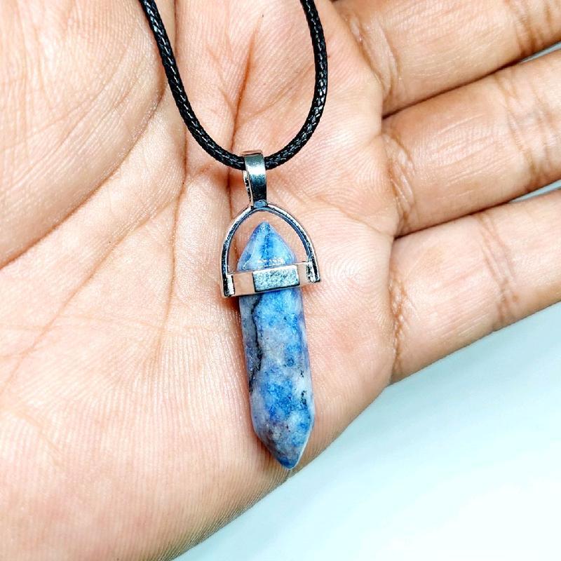 Kalung batu sodalite piramide / giok anebele natural asli batu Akik
