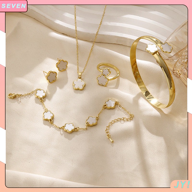 Set Perhiasan Wanita Vintage Titanium Empat Daun Semanggi 5 pcs Set/ Perhiasan Wanita Vintage / Anti