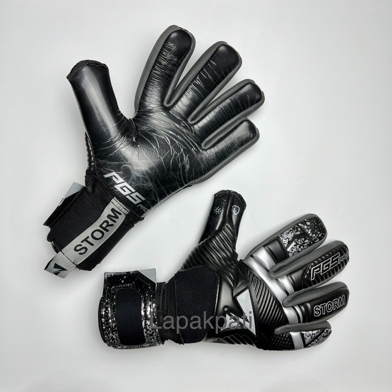 PGS STORM HITAM SARUNG TANGAN KIPER IMPOR ORIGINAL