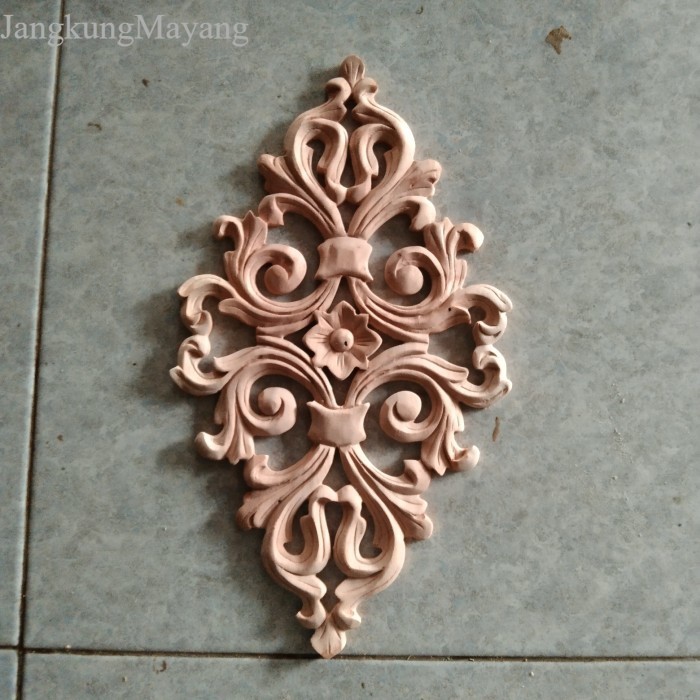 A ornamen moderen ukiran tempel ukir kayu murah