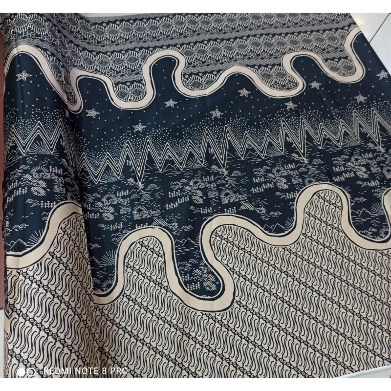 BAHAN BATIK SILK METERAN // KAIN BATIK HALUS SILKY LEMBUT // BATIK SUTRA METERAN WARNA HITAM EXCLUSI