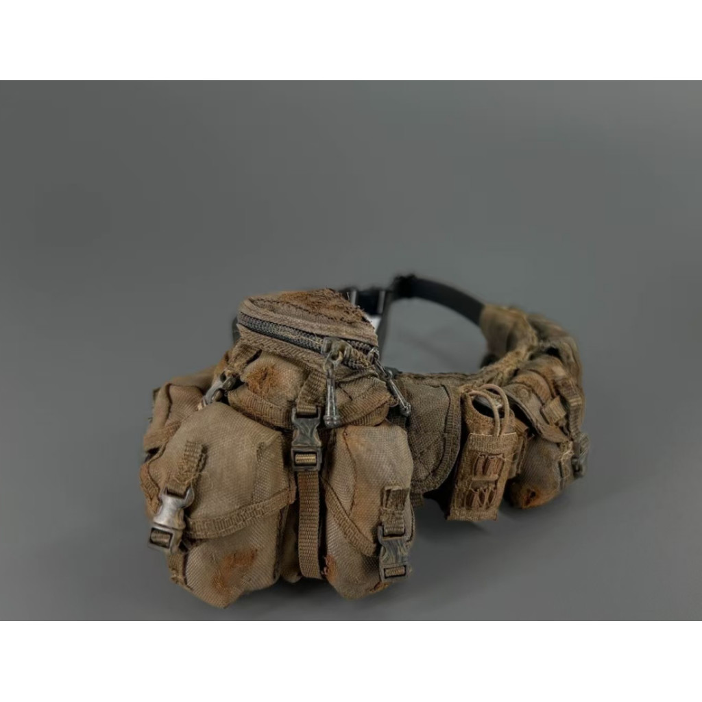 16 Scale Female Soler Pocket Model for 12Waste Soil Style