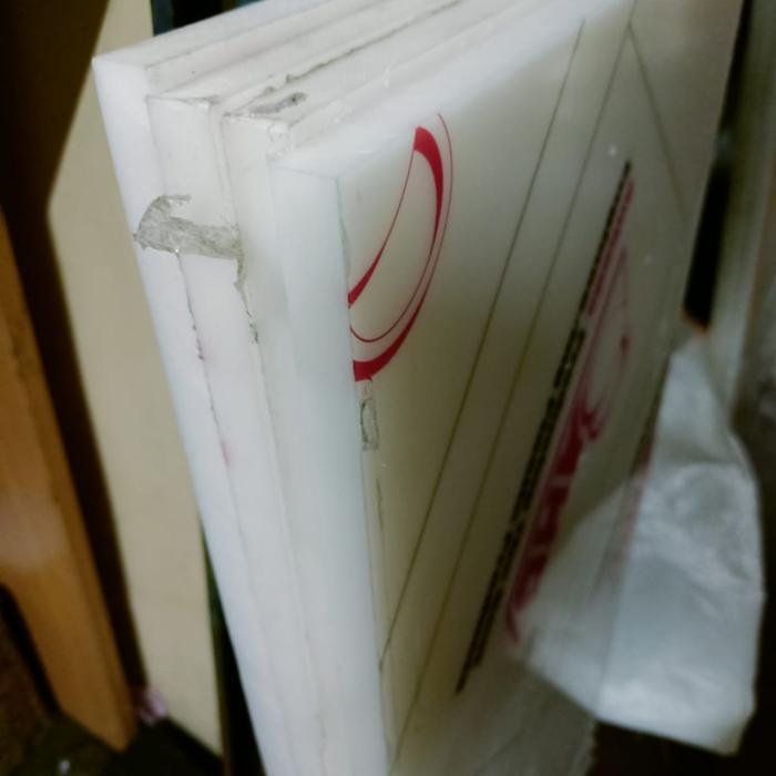 nylon sheet HDPE 10mm x 30 cm x 1 mtr ( PE sheet lembaran)