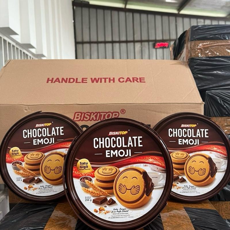 1DUS 12EMBER BISKITOP BISKUIT COKLAT EMOJI