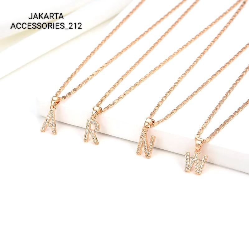 Kalung Titaniun  Huruf Kalung Alfabet titanium Wanita Permata Perhiasan Lapis Titanium 198N JGART