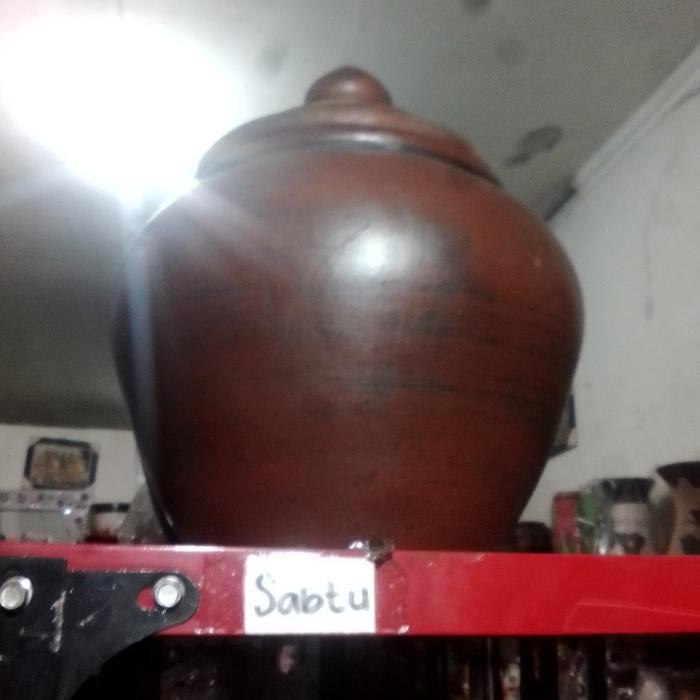 Gerabah / Gentong tempat beras / Gentong tradisional Tanah liat