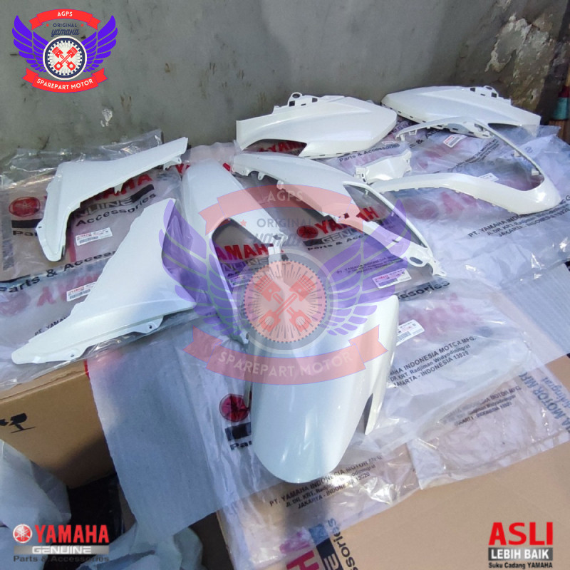 FULL SET BODY HALUS NMAX N MAX OLD 2016-2019 PUTIH ORIGINAL YAMAHA
