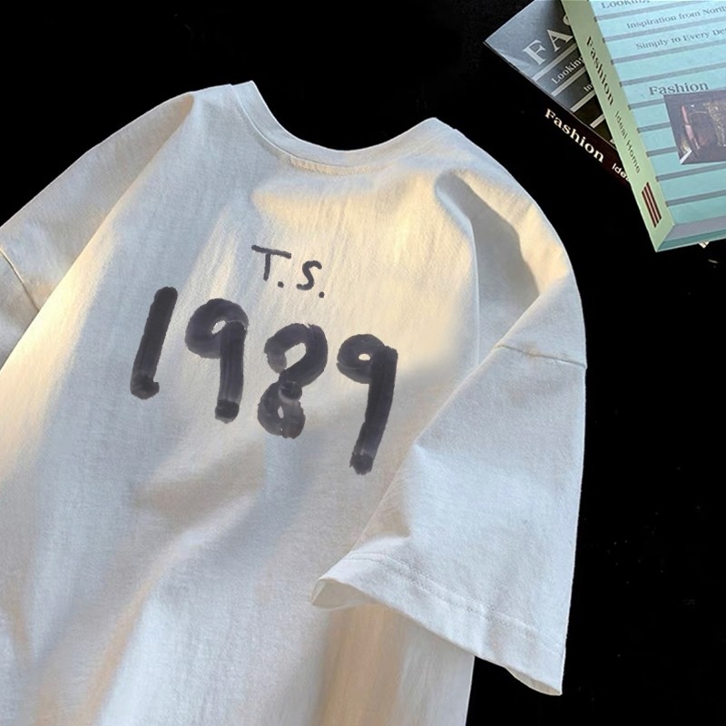 Kaos T-Shirt & Cotton Premium TS 1989 - Baju Kaos Musik Retro Aesthetic - Atasan Distro Vintage S-XX