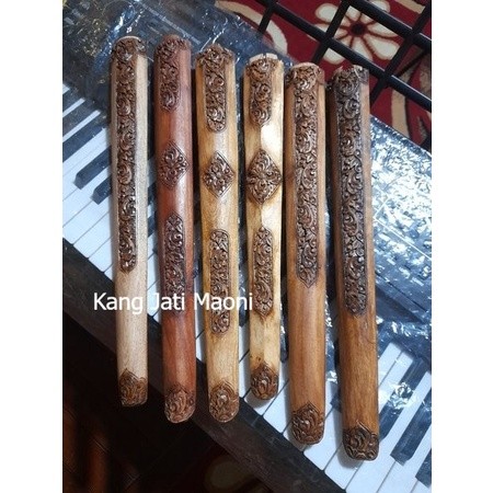 warangka ukir keris pusaka handle keris  KJM43127688