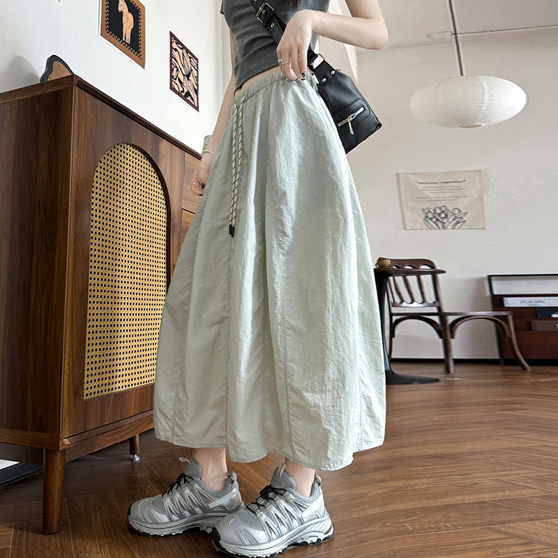 Rok Setengah Gaya Lembut Meniruskan untuk Tubuh Mungil a Rok Labu Patchwork dengan Ujung Payung