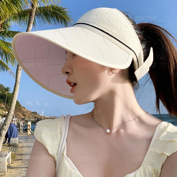 Topi Pantai Visor Lebar Elegan Anti UV Topi Pantai Wanita Trendy Modis - Putih