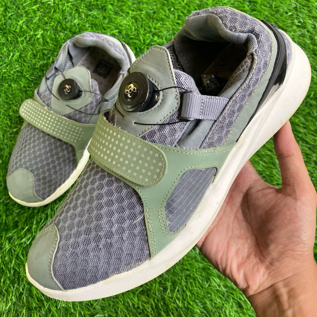 Sepatu Gunung K. Sport Low Boa System Grey Mesh outdoors shoes ukuran 40,5 Tangan Ke-2