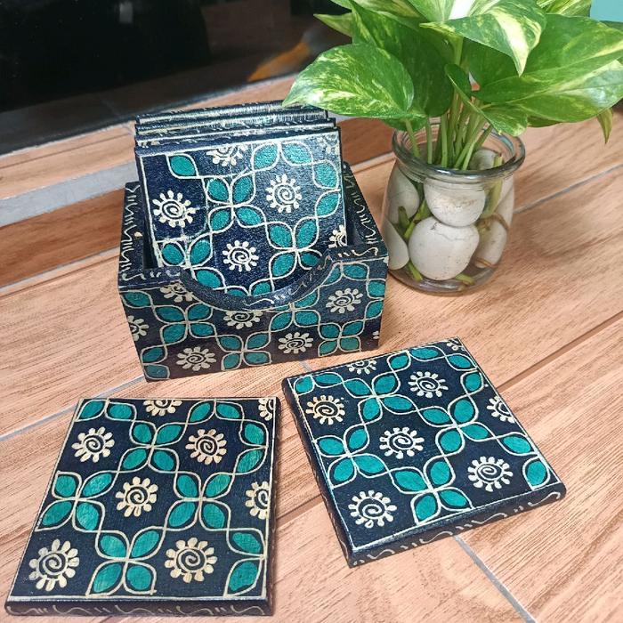 Tatakan Gelas motif batik set/tatakan gelas kayu/ coaster - glossy D BS