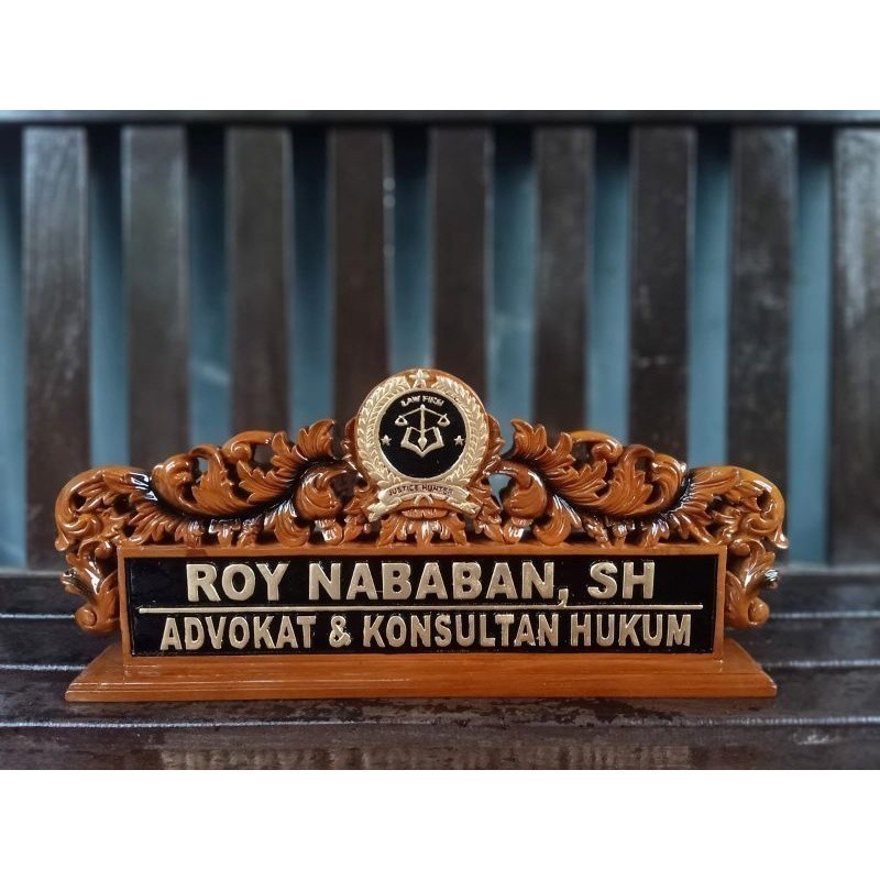 Papan Nama / Papan Nama Meja Ukir / Papan Nama Advokat / Kayu jati