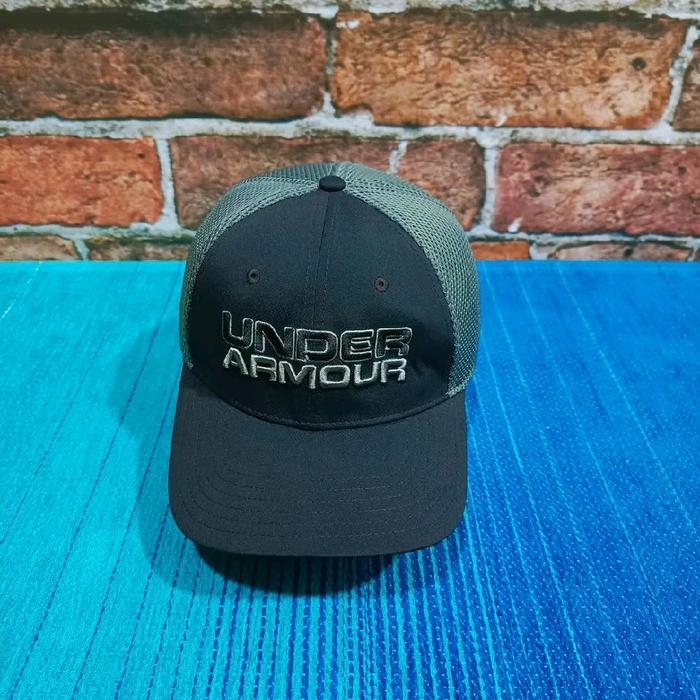 Topi Baseball UNDER ARMOUR