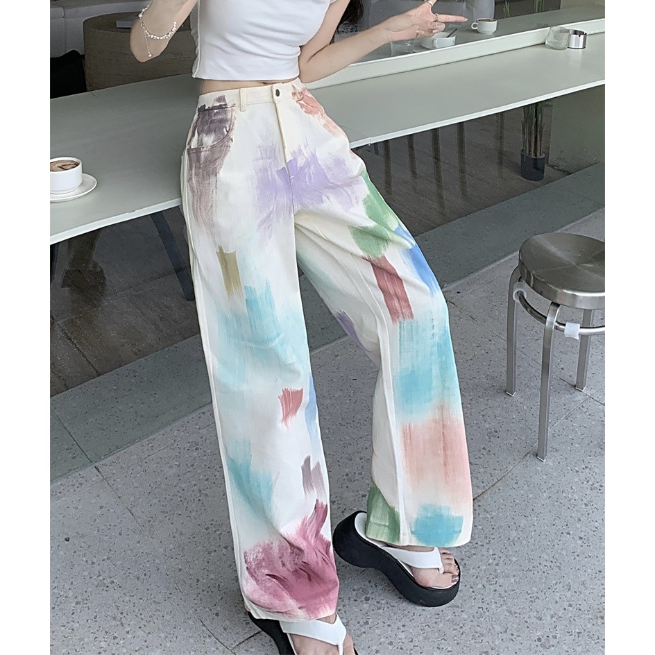 Celana jeans wanita, celana jeans motif grafiti warna-warni, celana jeans model lurus longgar.