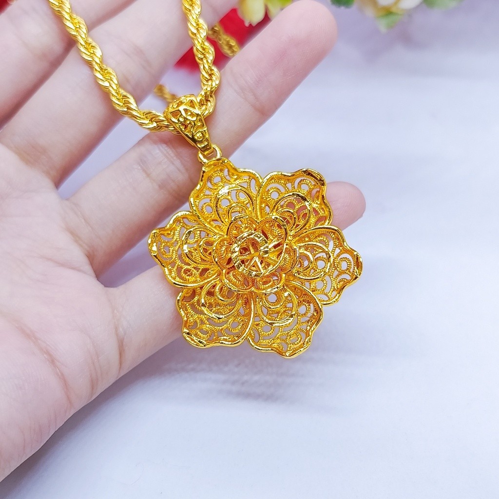 Kalung Liontin Kendari Perhiasan Pria & Wanita Aksesoris Titanium Mirip Emas Asli Wanita Anti Karat 