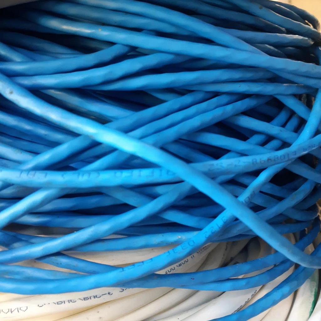 Kabel Data/Cable Lan CAT 5 Belden biru meteran kabel Lan cat 5 belden CAT 5 biru