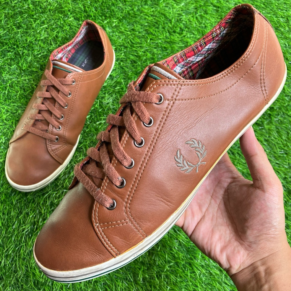 Sepatu Fred Perry Baseline Brown Leather sneakers ukuran 45