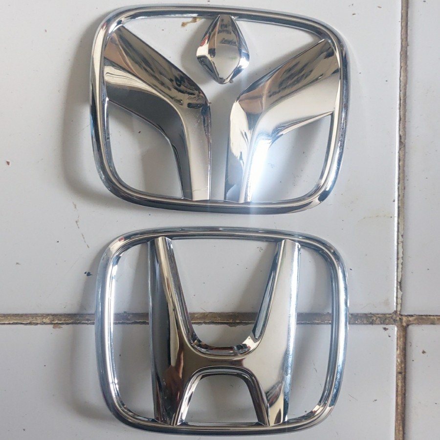 EMBLEM LOGO HONDA HONDA BRIO JAZZ RS ORIGINAL