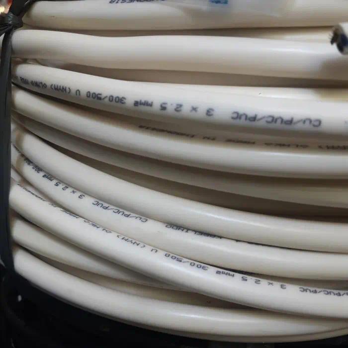 Kabel NYM 3x2.5 mm KabeLindo meteran