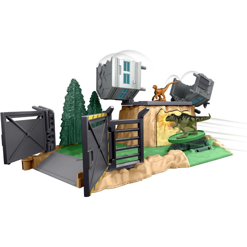 Mattel Jurassic World Dominion Minis Giganotosaurus Rampage Playset with 2 Mini Dinosaur Figures
