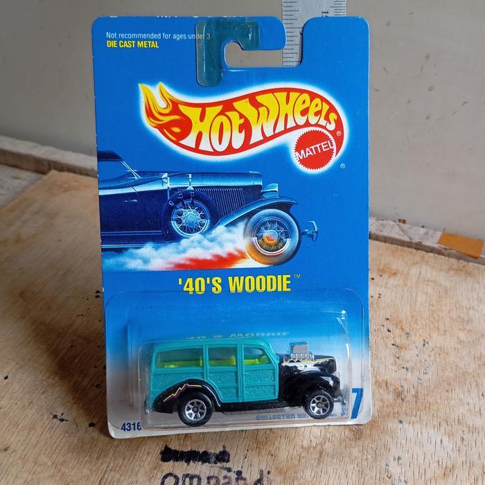 hot wheels woodie diecast GG99
