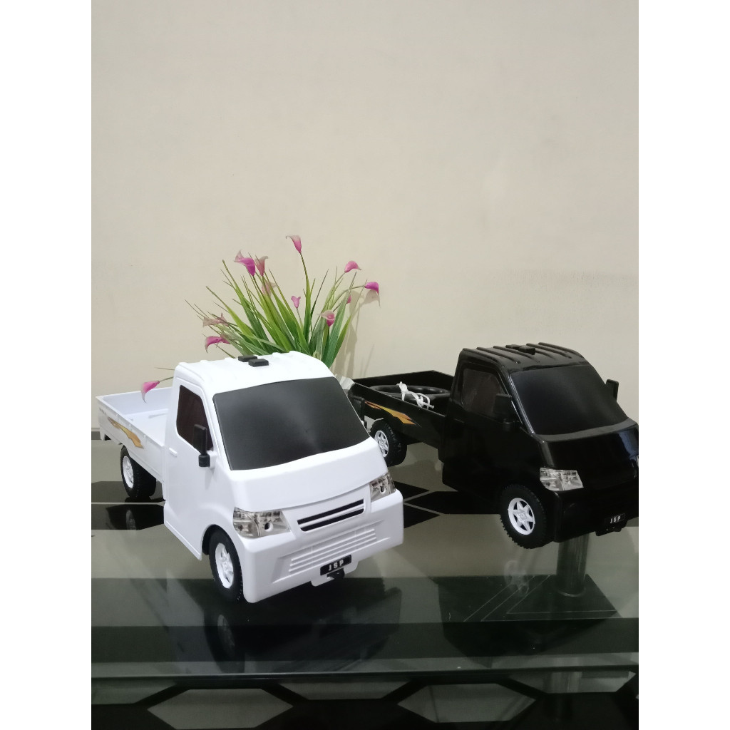BISA COD!!! Miniatur Diecast Truk Pick Up Gran Max Putih dan Hitam Non Music/Mainan Anak Mobil Grand