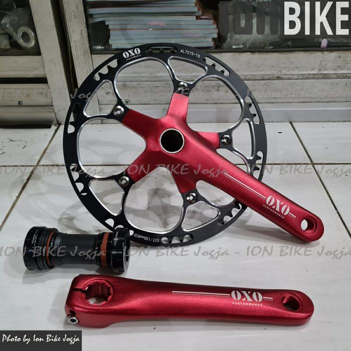 Crankset Oxo 56T Red Black Hollowtech 2 BB HT2 Crank 56 T Single Seli