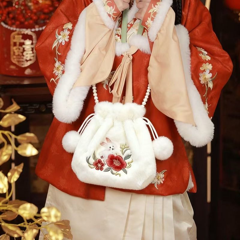 Tas Hanfu Bordir Camellia, Tas Selempang Gaya Kuno Cina Berbahan Plush