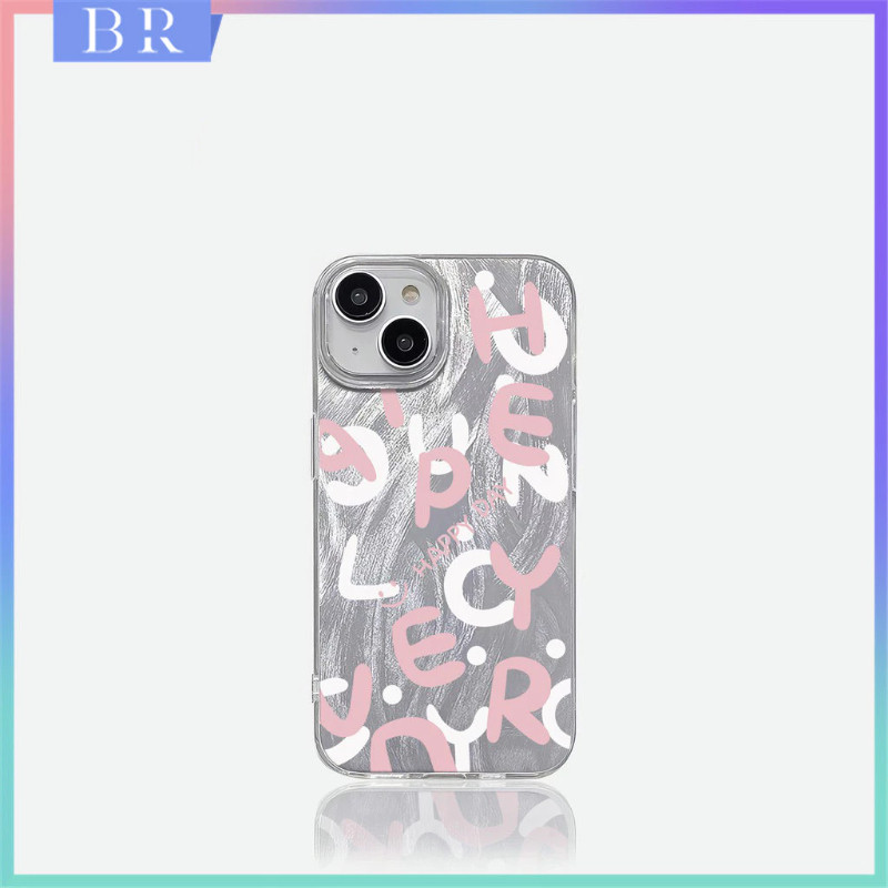 Ini adalah sarung HP yang menggunakan proses IMD warna perak dan memiliki pola huruf berwarna putih 