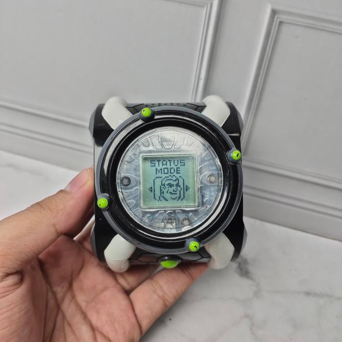 Ben 10 Deluxe Omnitrix Bandai 2007 Original