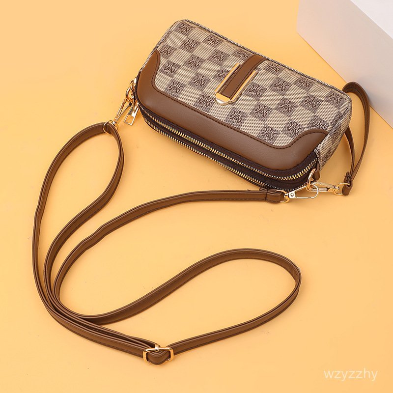 Tas Kecil Wanita Baru Dompet Koin Fashionable Telepon Ibu Tas Selempang Stylish PU Tas Clutch